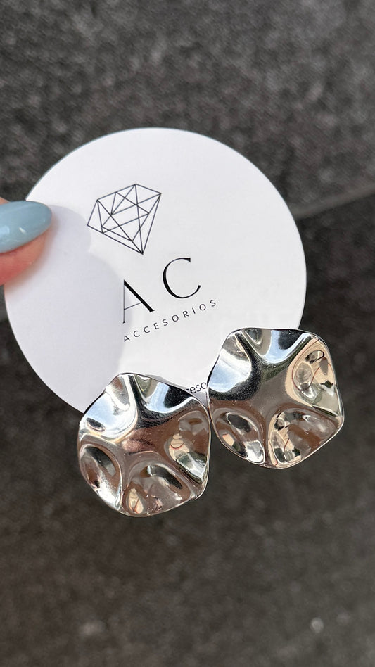 Aretes